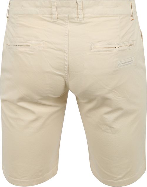 Suitable Berry Short Ecru Product