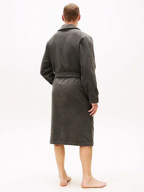 Tommy Hilfiger Bademantel Dunkelgrau Model / Achterkant