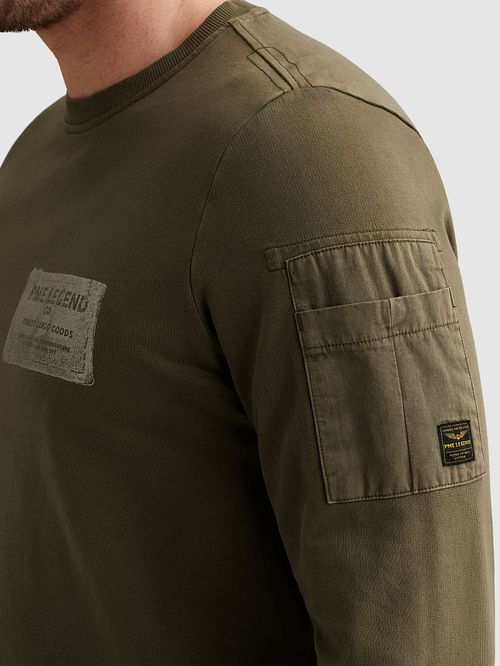 Bluza PME Legend z logo w kolorze oliwkowym Model / Detail