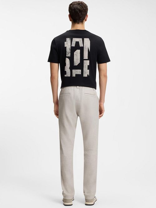 BOSS Chino Sanderson Linblanding Ecru Model / Achterkant
