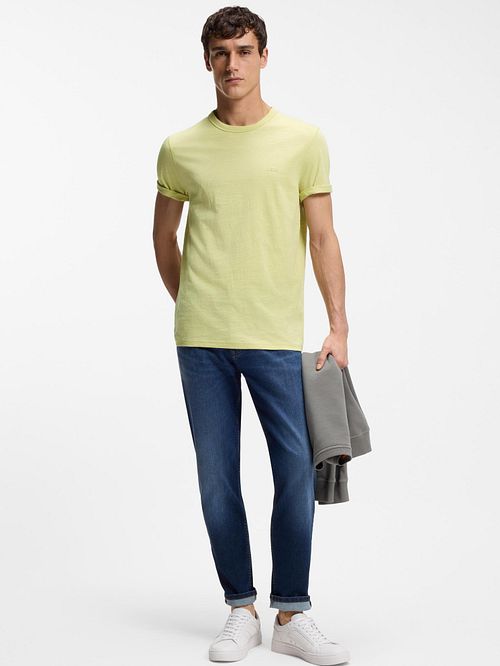 BOSS Tegood T-Shirt Lime Model / Voorkant