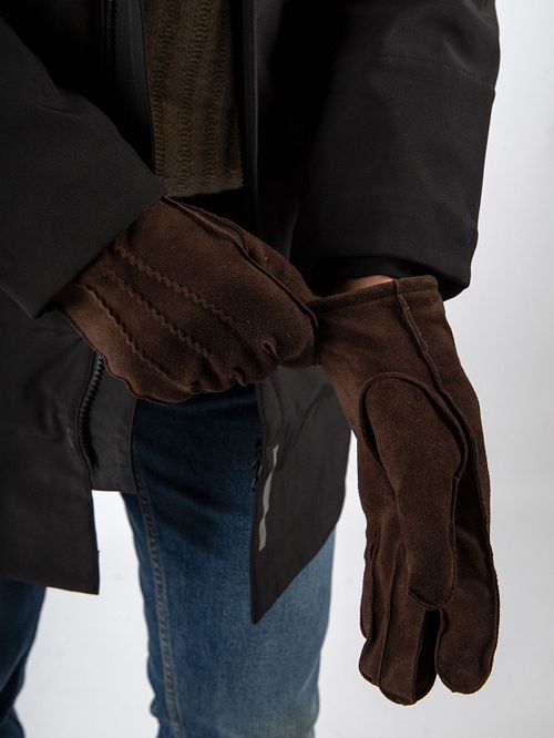 Suitable Suede Handschuh Dunkelbraun Model / Detail