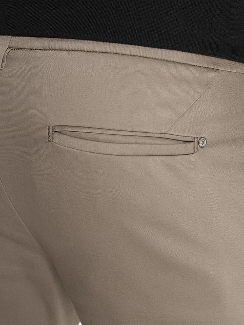 Cast Iron Cylas Chino Megda Power Model / Detail