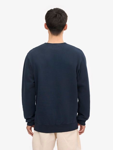 Colorful Standard Sweater Dunkelblau Model / Achterkant