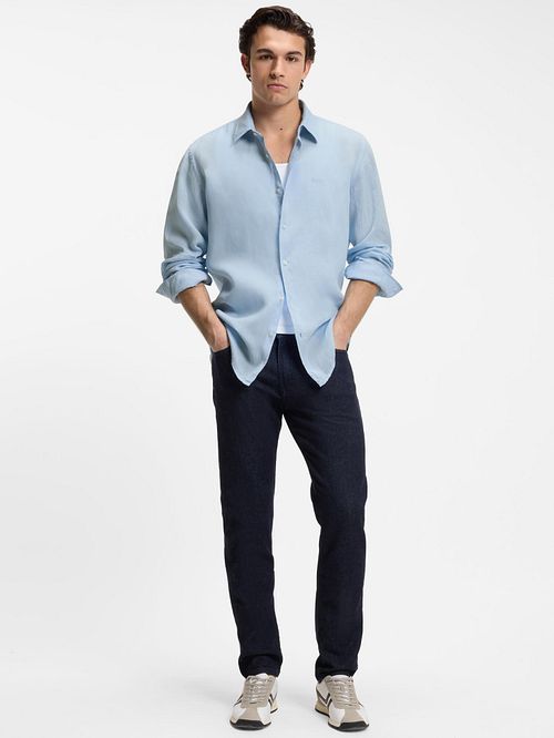 BOSS Relegant Shirt Linen Light Blue Model / Voorkant