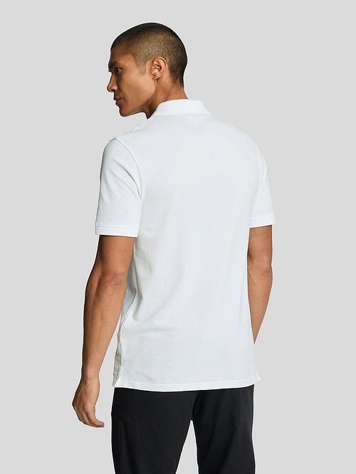 Lyle and Scott Tonal Eagle Polo Vit Model / Achterkant