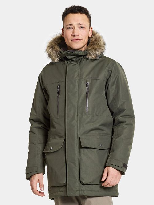 Parka Didriksons Marco verde oscuro Model / Voorkant
