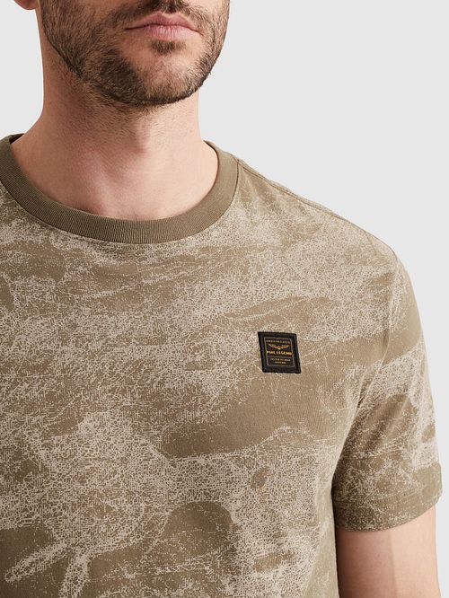 Camiseta PME Legend con estampado all over en verde grisáceo Model / Detail
