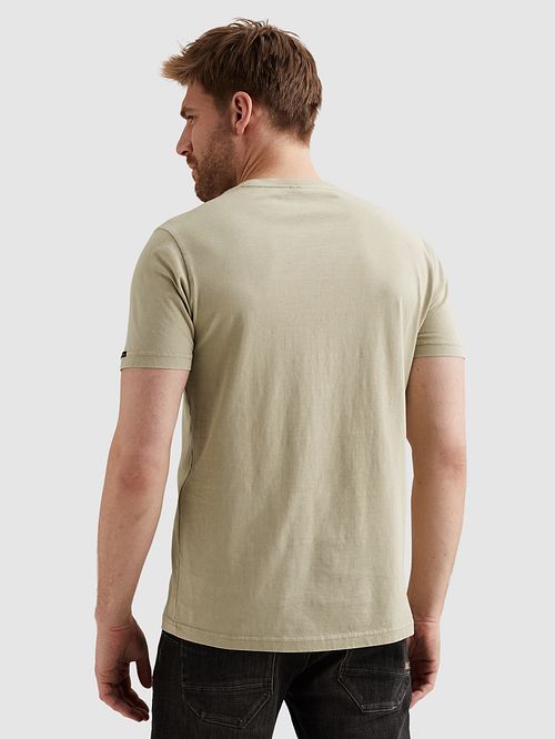 PME Legend T-Shirt Badge Spray Green Model / Achterkant