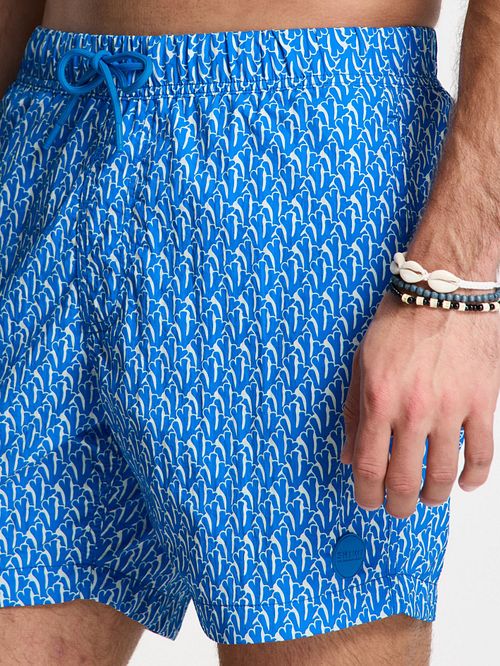 Shiwi Badeshorts Nick Wavy Korall Blå Model / Detail