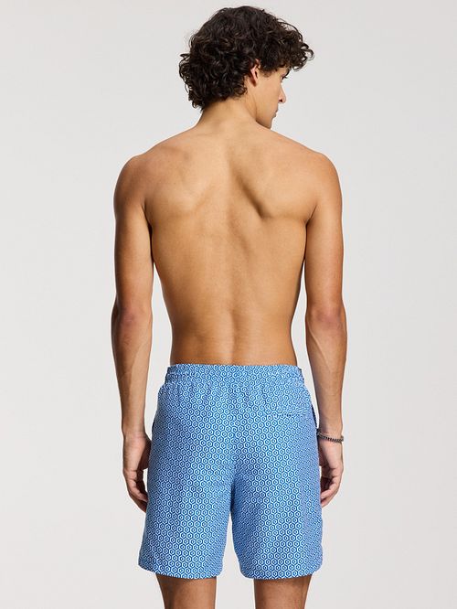 Shiwi Badeshorts Mike Geo Tile Kobaltblau Model / Achterkant