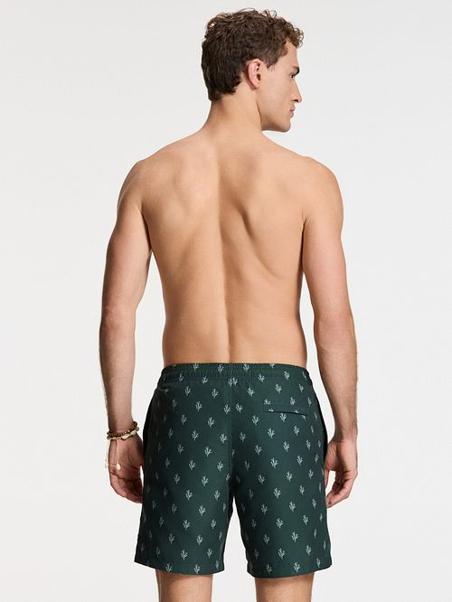 Shiwi Badeshorts Mike Sketched Coral Dunkelgrün Model / Achterkant