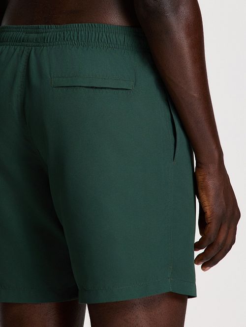 Shiwi Short de Bain Mike Vert Foncé Model / Detail