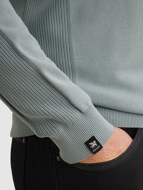Sweter Vanguard z zamkiem half zip w kolorze niebieskim Model / Detail