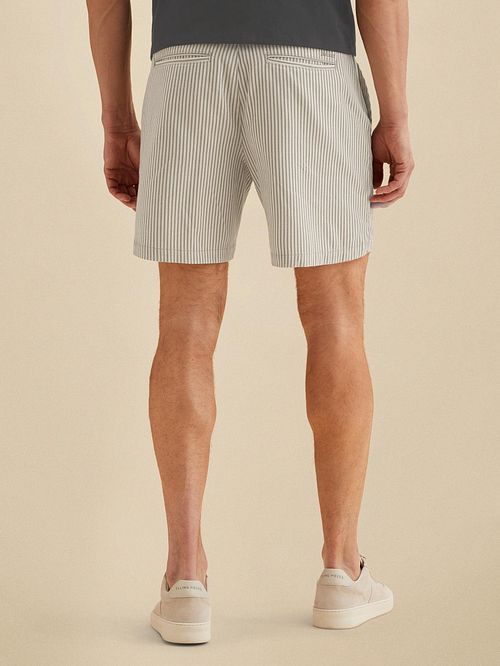 Vanguard Bermuda Righe Beige Model / Achterkant