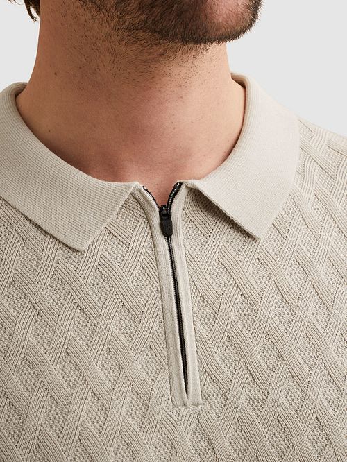 Vanguard Knitted Polo Half-Zip Ecru Model / Detail