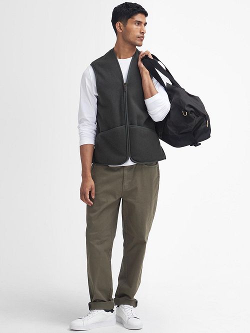 Barbour podszewka Bedale oliwkowa Model / Voorkant