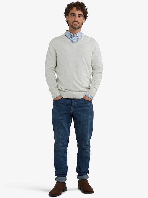 Sweter McGregor z wełną merynosów, z dekoltem w serek, w kolorze złamanej bieli Model / Voorkant