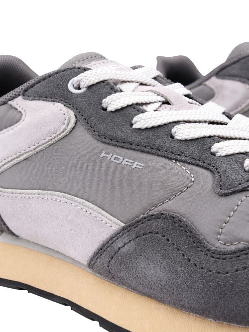 22602417-GREY