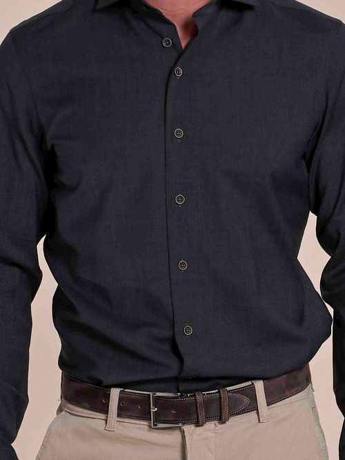 R2 Chemise Laine Anthracite Model / Detail