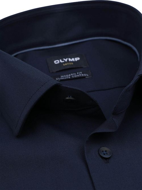 Camisa OLYMP Luxor 24/Seven en azul marino Product / Detail