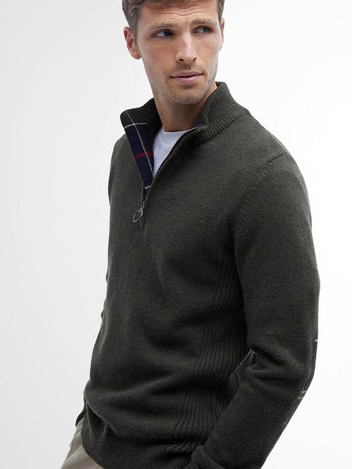 Barbour Half Zip Pullover Wool Olive Model / Voorkant