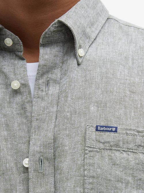 Barbour Shirt Nelson Tailored Groen Model / Detail