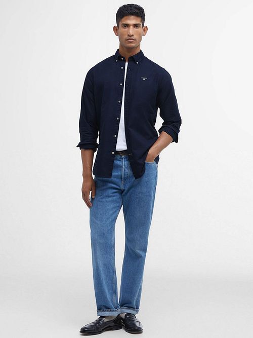 Barbour Oxtown Skjorte Navy Model / Voorkant