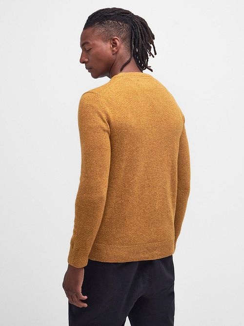 Barbour Tisbury Pullover Gelb Model / Achterkant