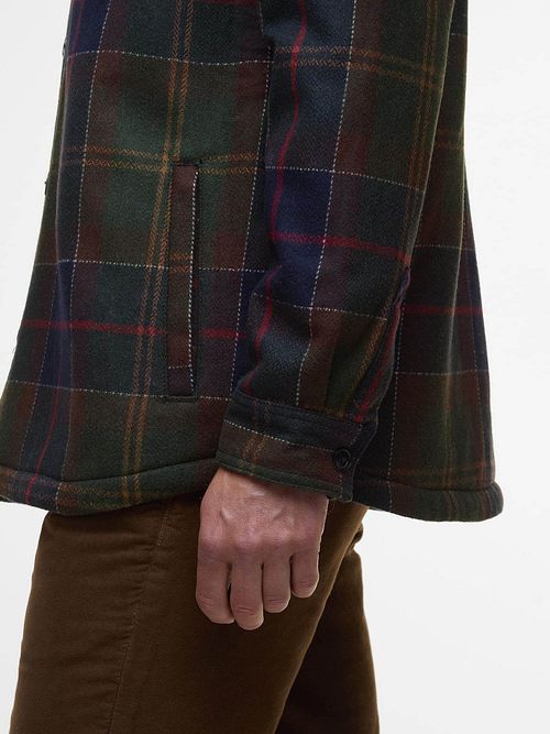 Barbour Overshirt Wool Blend Ruit Willberry Olive Model / Zijkant
