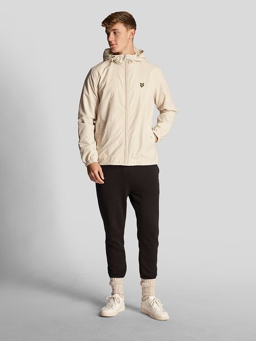 Lyle & Scott Zip Jas Beige Model / Voorkant