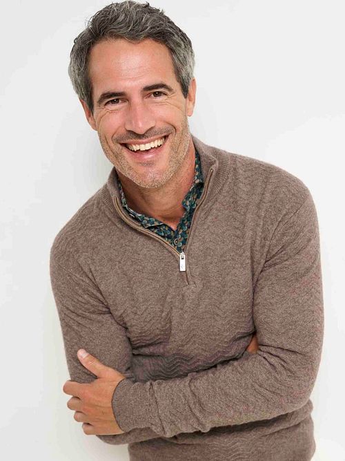 R2 Pullover Halfzip Weave Structure Taupe Model / Voorkant