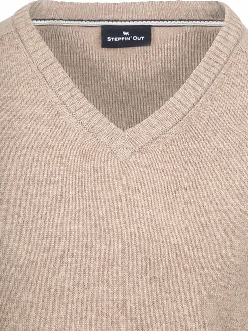 Steppin' Out Maglione scollo a V in lana d’agnello beige Product / Detail