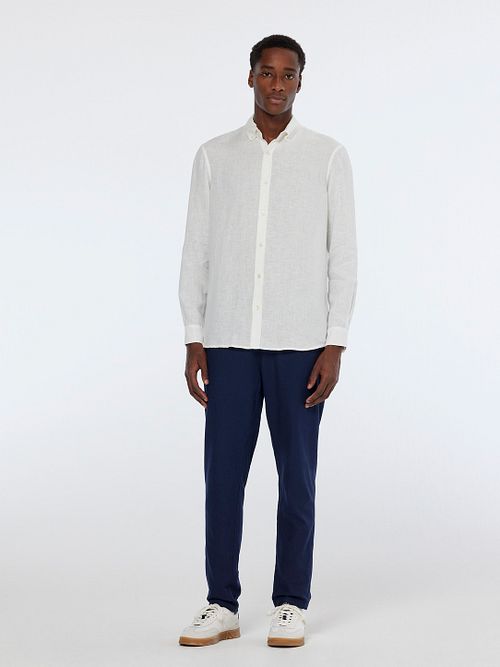 Scotch and Soda Linne Skjorta Vit Model / Voorkant