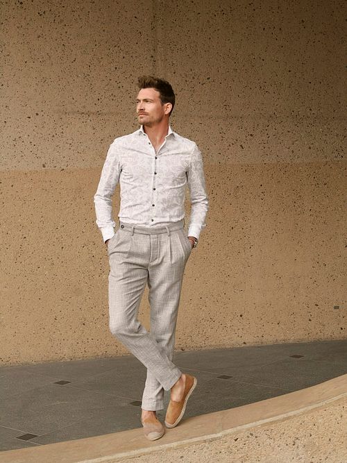 John Miller Skjorte i Lærredsblanding med Paisley Print Beige Model / Voorkant