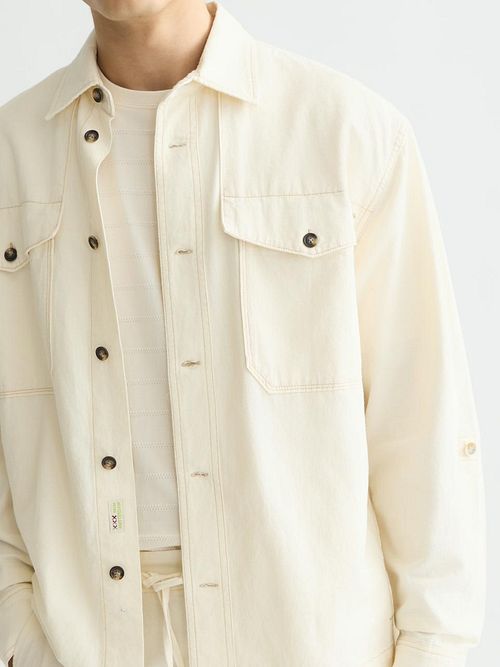 Scotch and Soda Overshirt Cotton Linen Ecru Model / Detail