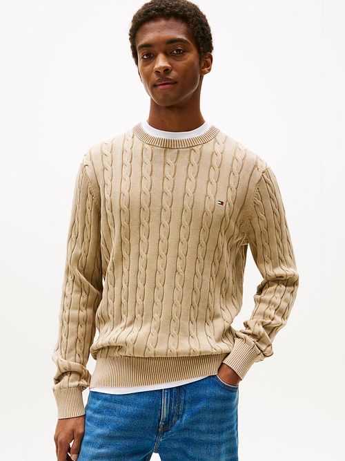 Sweter Tommy Hilfiger w warkoczowym splocie, Sandalwood Model / Voorkant