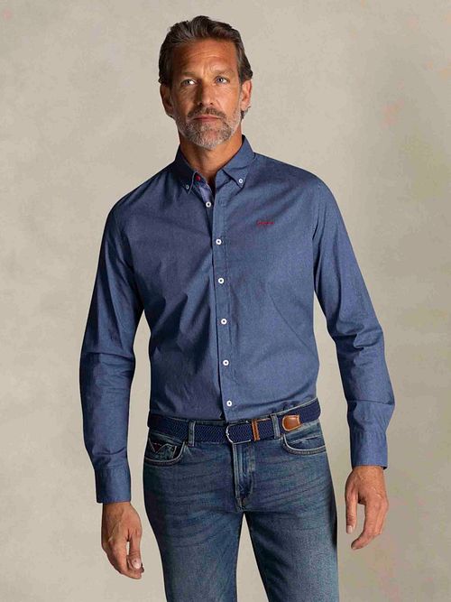 NZA Skjorta James Oban Poplin Blå Model / Voorkant