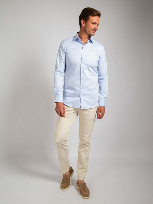 Suitable twill skjorte i lys blå Model / Voorkant