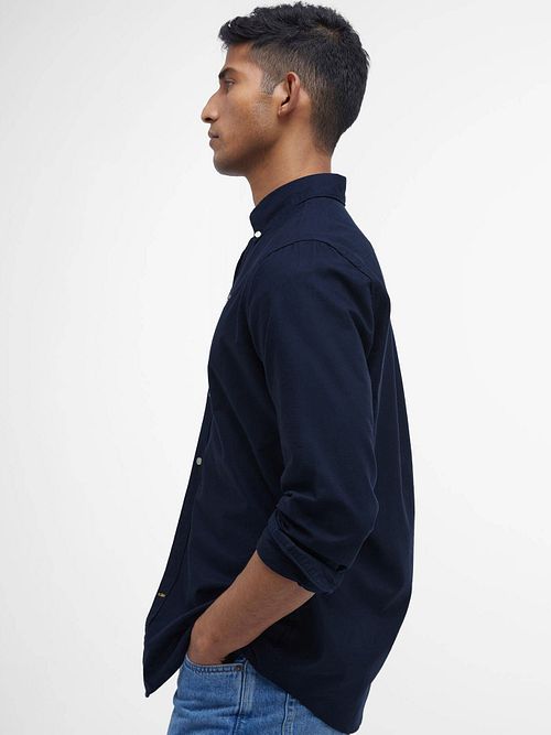 Barbour Oxtown Skjorte Navy Model / Zijkant