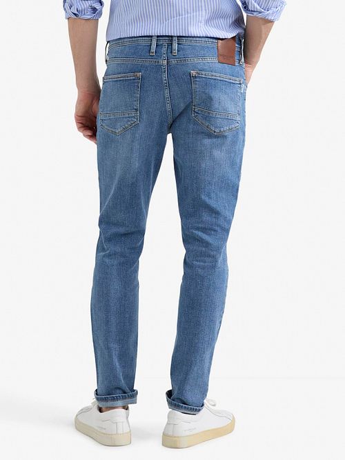 McGregor Jeans Medium Blå Denim Model / Achterkant