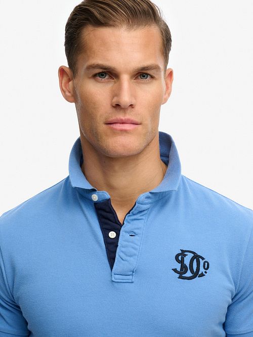 Superdry Polo Piqué Monogram Blå Model / Detail