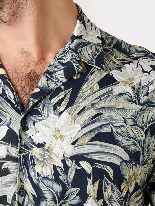 Desoto Kortærmet Skjorte Festival Marineblå Grøn Model / Detail