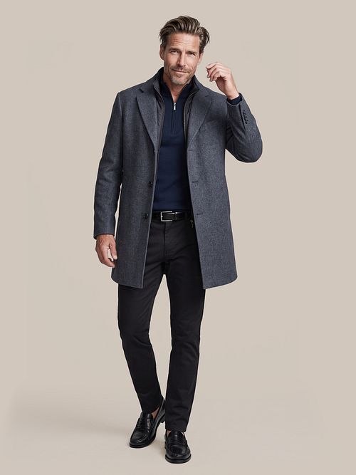 Suitable Coat Wol Twill Donkerblauw Model / Voorkant