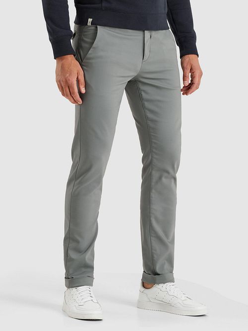 Cast Iron Jean Chino Bleu Clair Model / Zijkant