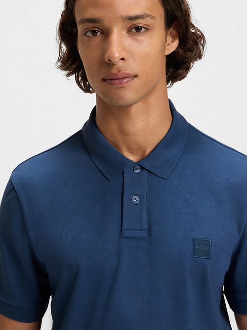 BOSS Polo Passenger Bleu Foncé Model / Detail