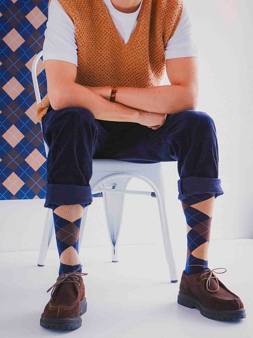 Calze al ginocchio Burlington Edinburgh in lana Navy Model / Sfeerbeeld