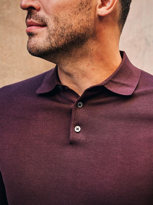 Suitable Compact Cotton Poloshirt Bordeaux Model / Detail