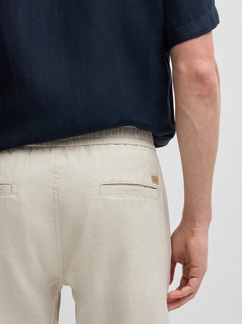 BOSS Chino Sanderson Linneblandning Ecru Model / Detail