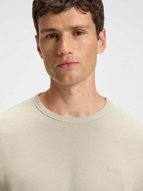 Maglione BOSS Tempesto ecru Model / Detail